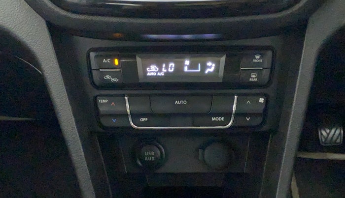 2018 Maruti Vitara Brezza ZDI PLUS, Diesel, Manual, 18,589 km, Automatic Climate Control
