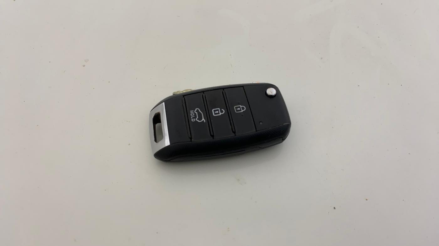 2018 Maruti Vitara Brezza ZDI, Diesel, Manual, 39,636 km, Key Close Up