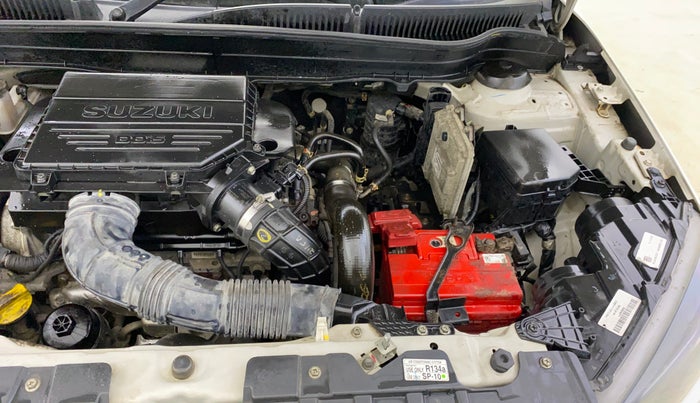 2018 Maruti Vitara Brezza ZDI, Diesel, Manual, 39,636 km, Engine View - Left