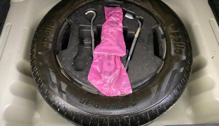 2018 Maruti Vitara Brezza ZDI, Diesel, Manual, 39,636 km, Spare Tyre