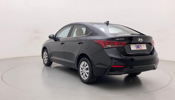 2017 Hyundai Verna 1.6 EX CRDI, Diesel, Manual, 50,331 km, Left Back Diagonal