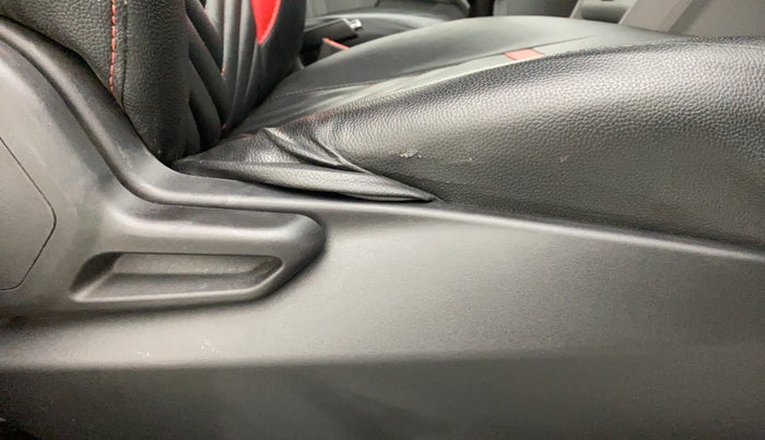 2020 Tata Tiago XE 1.2 REVOTRON, Petrol, Manual, 11,084 km, Driver Side Adjustment Panel