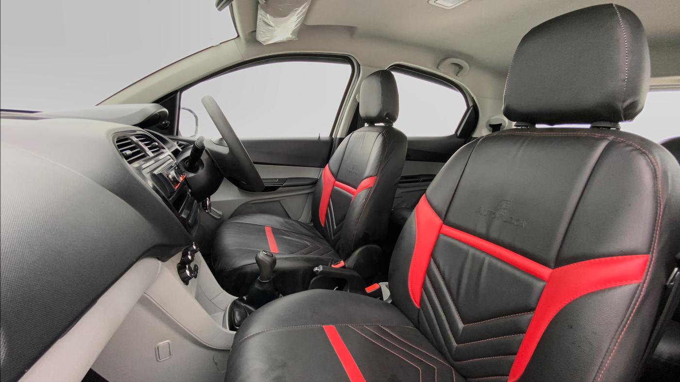 2020 Tata Tiago XE 1.2 REVOTRON, Petrol, Manual, 11,084 km, Right Side Front Door Cabin