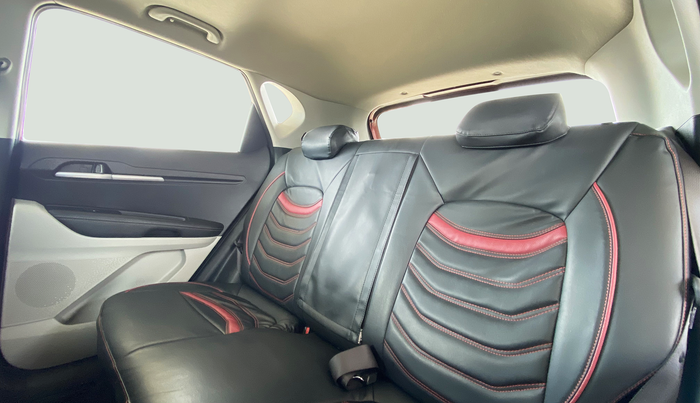 2020 KIA SONET HTX 1.0 IMT, Petrol, Manual, 19,052 km, Right Side Rear Door Cabin