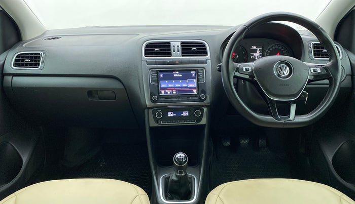 2020 Volkswagen Polo HIGH LINE PLUS 1.0, Petrol, Manual, 40,972 km, Dashboard