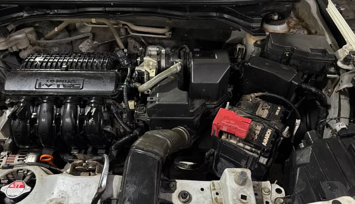 2022 Honda Amaze 1.2L I-VTEC VX, Petrol, Manual, 1,04,056 km, Engine View - Left