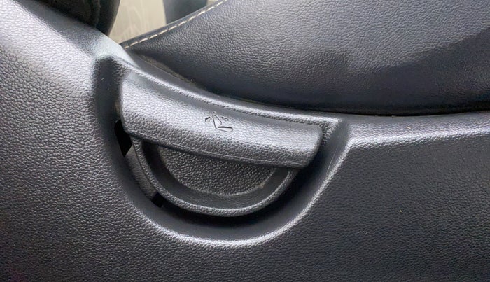 2017 Hyundai Grand i10 SPORTZ 1.2 KAPPA VTVT, Petrol, Manual, 24,483 km, Driver Side Adjustment Panel