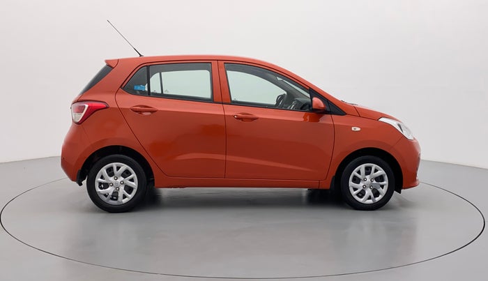 2017 Hyundai Grand i10 SPORTZ 1.2 KAPPA VTVT, Petrol, Manual, 24,483 km, Right Side View