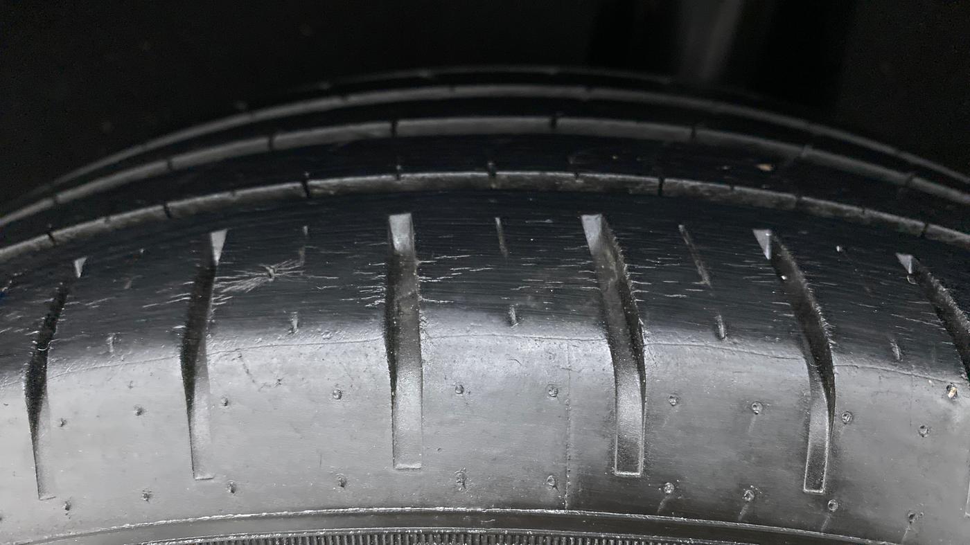 2019 Toyota Glanza G CVT, Petrol, Automatic, 23,657 km, Left Rear Tyre Tread