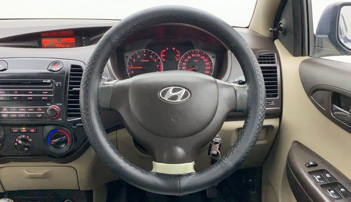 2009 Hyundai i20 MAGNA 1.2 VTVT, Petrol, Manual, 60,547 km, Steering Wheel Close Up