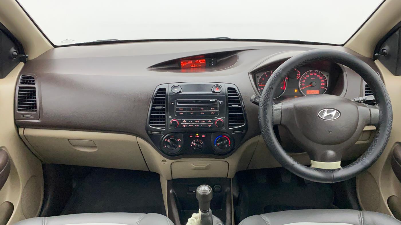 2009 Hyundai i20 MAGNA 1.2 VTVT, Petrol, Manual, 60,547 km, Dashboard