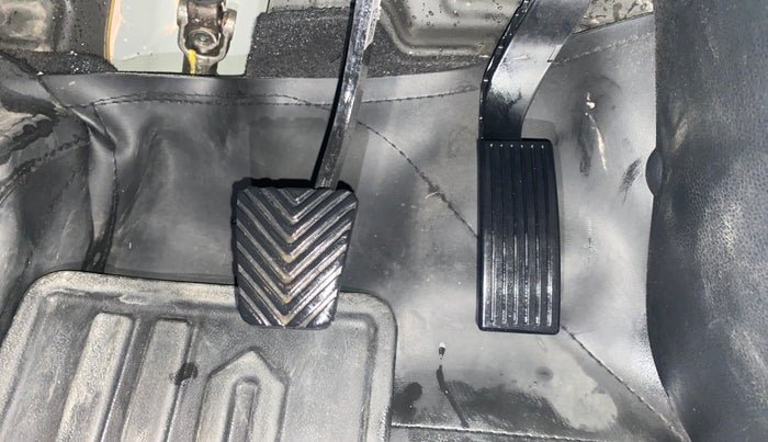 2020 KIA SONET HTX 1.0 IMT, Petrol, Manual, 32,564 km, Pedals