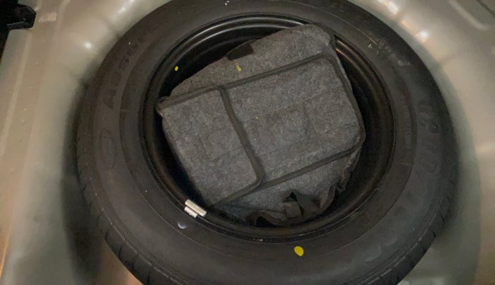 2020 KIA SONET HTX 1.0 IMT, Petrol, Manual, 32,564 km, Spare Tyre