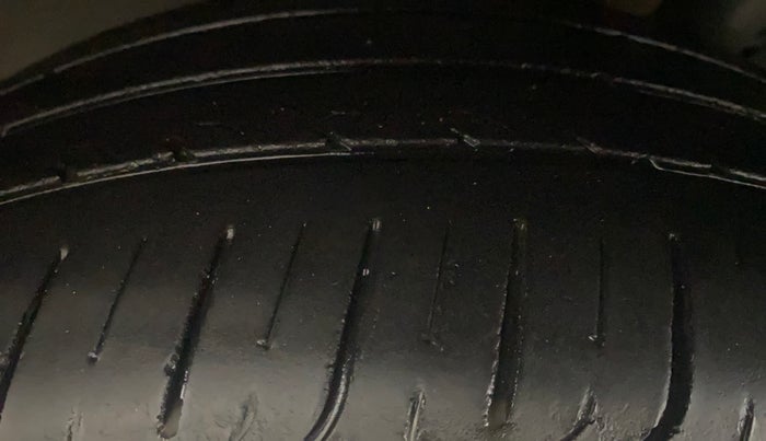 2021 Tata ALTROZ XZ DIESEL, Diesel, Manual, 44,227 km, Left Front Tyre Tread