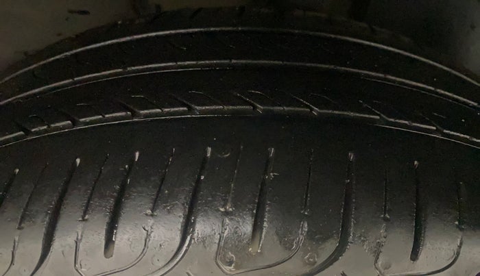 2021 Tata ALTROZ XZ DIESEL, Diesel, Manual, 44,227 km, Left Rear Tyre Tread