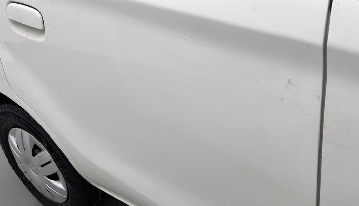 2020 Maruti Alto LXI CNG, CNG, Manual, 42,869 km, Right rear door - Minor scratches