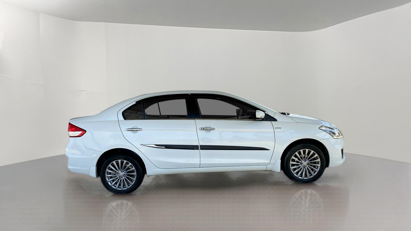 2017 Maruti Ciaz ZXI PLUS, Petrol, Manual, 45,488 km, Right Side View