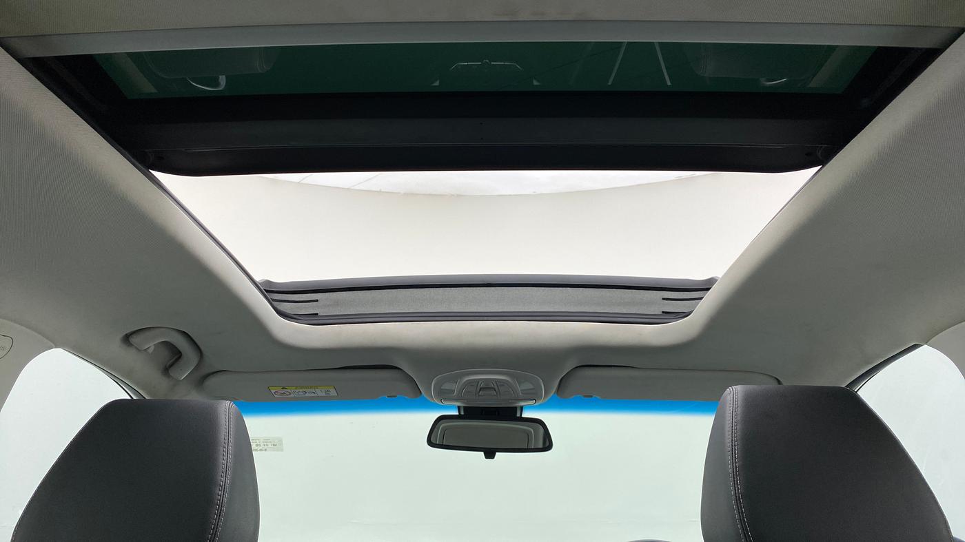 2019 MG HECTOR SHARP DCT PETROL, Petrol, Automatic, 35,499 km, Moonroof/ Sunroof