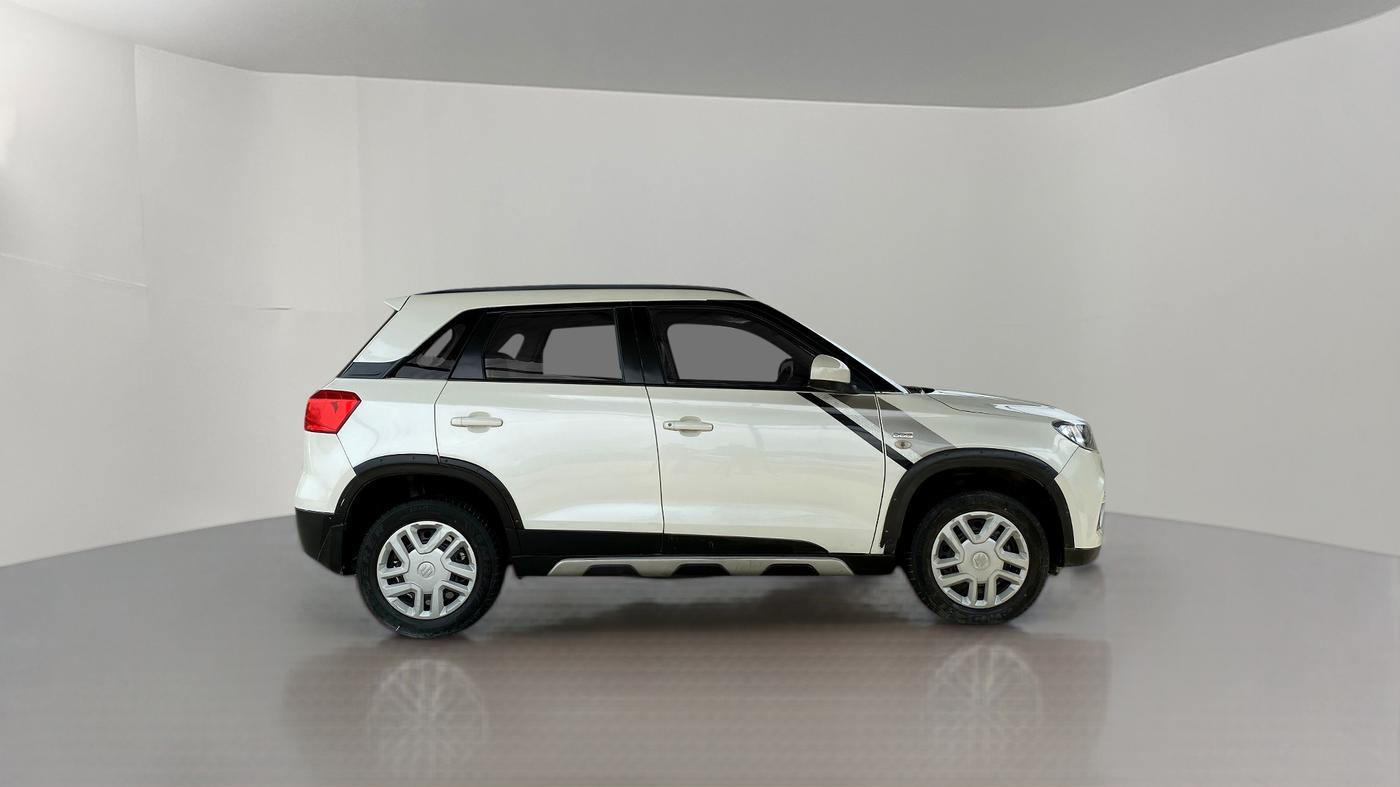 2016 Maruti Vitara Brezza VDI OPT, Diesel, Manual, 49,662 km, Right Side View