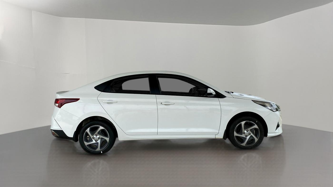 2020 Hyundai Verna S+ DIESEL MT, Diesel, Manual, 24,943 km, Right Side View