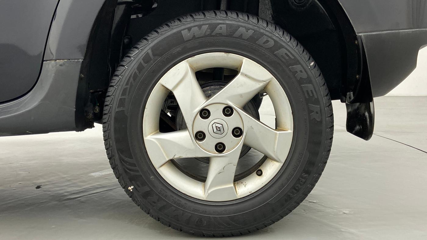 2013 Renault Duster 85 PS RXL OPT, Diesel, Manual, 58,033 km, Left Rear Wheel