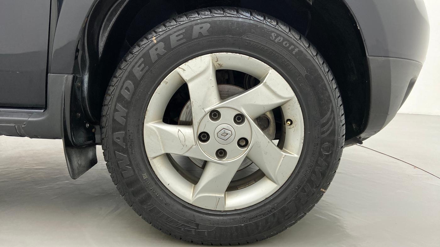 2013 Renault Duster 85 PS RXL OPT, Diesel, Manual, 58,033 km, Right Front Wheel