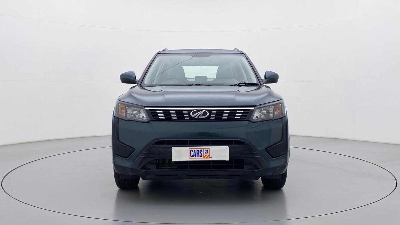 2021 Mahindra XUV300 1.2 W6 MT, Petrol, Manual, 9,823 km, Front