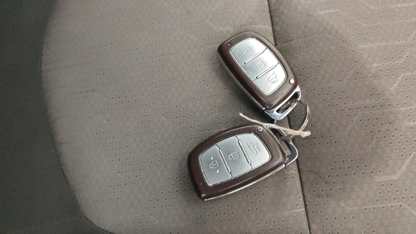 2018 Hyundai Creta SX AT 1.6 PETROL, Petrol, Automatic, 93,018 km, Key Close Up