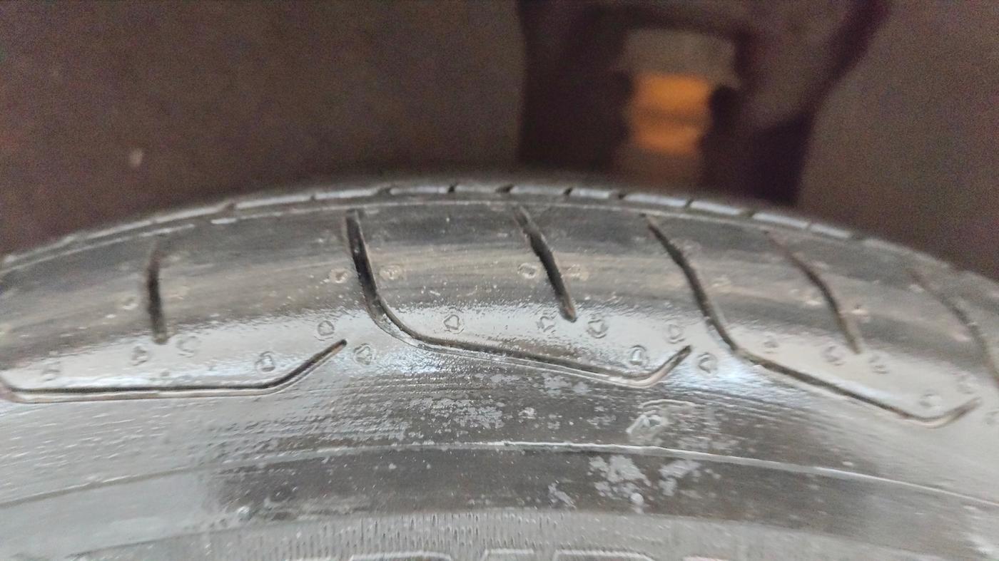 2018 Hyundai Creta SX AT 1.6 PETROL, Petrol, Automatic, 93,018 km, Left Rear Tyre Tread
