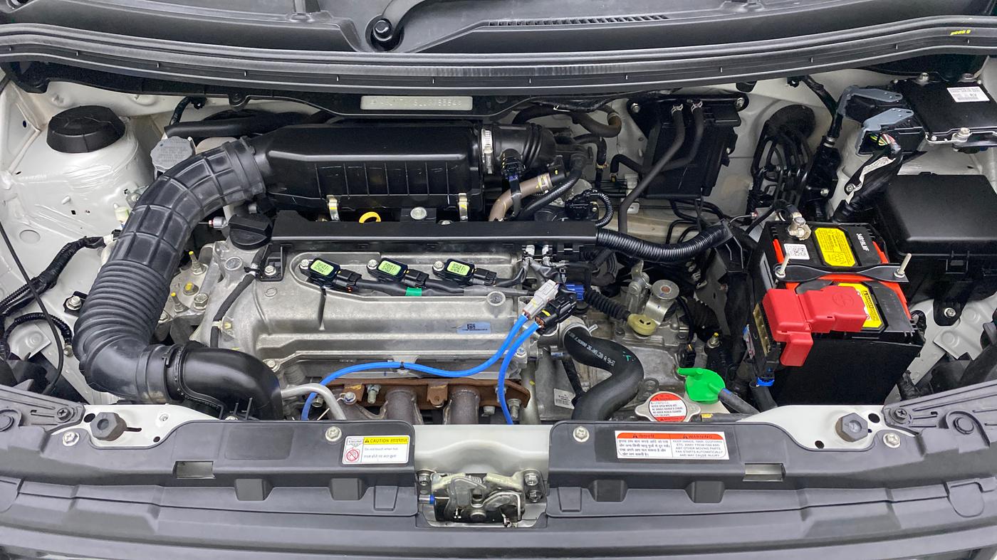 2020 Maruti New Wagon-R LXI 1.0 L, Petrol, Manual, 16,729 km, Open Bonet