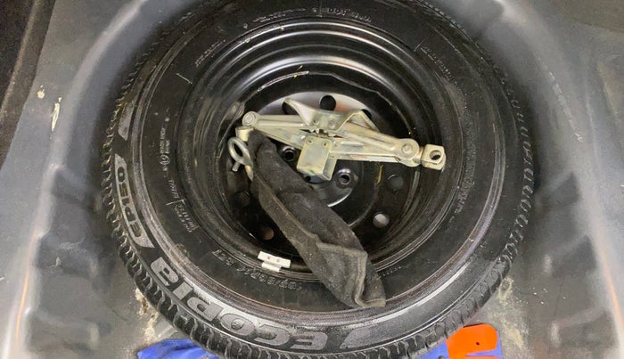 2020 Maruti Dzire VXI, Petrol, Manual, 27,532 km, Spare Tyre