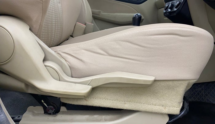 2020 Maruti Dzire VXI, Petrol, Manual, 27,532 km, Driver Side Adjustment Panel