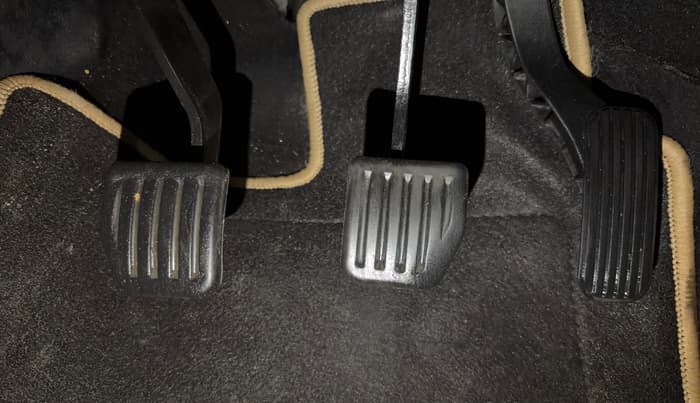 2022 Tata Harrier XT PLUS 2.0L KRYOTEC DARK EDITON, Diesel, Manual, 57,570 km, Pedals