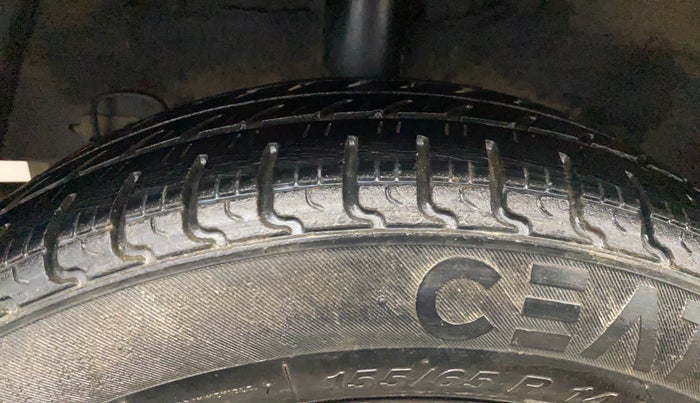 2017 Hyundai Grand i10 SPORTZ 1.2 KAPPA VTVT, Petrol, Manual, 86,225 km, Right Rear Tyre Tread