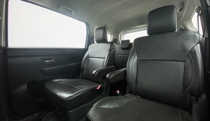 2020 Maruti XL6 ALPHA MT, Petrol, Manual, 27,295 km, Right Side Rear Door Cabin