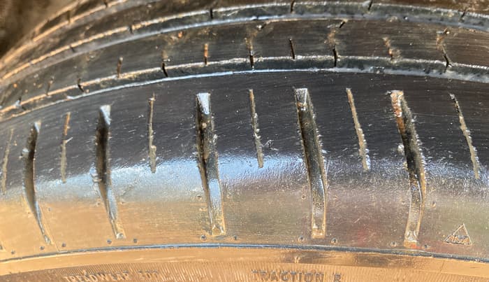 2021 Tata PUNCH ACCOMPLISHED AMT, Petrol, Automatic, 30,122 km, Right Rear Tyre Tread