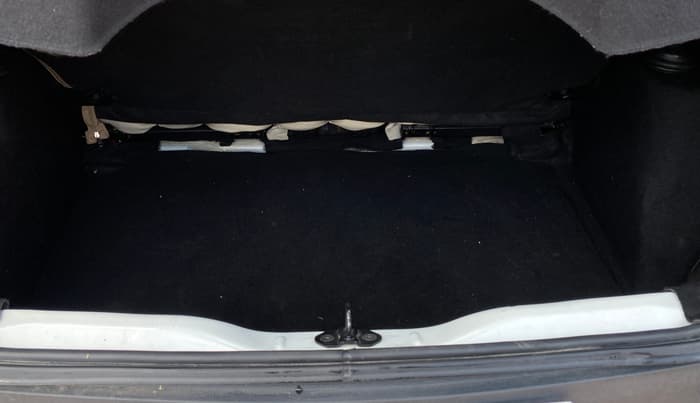 2021 Tata PUNCH ACCOMPLISHED AMT, Petrol, Automatic, 30,122 km, Boot Inside