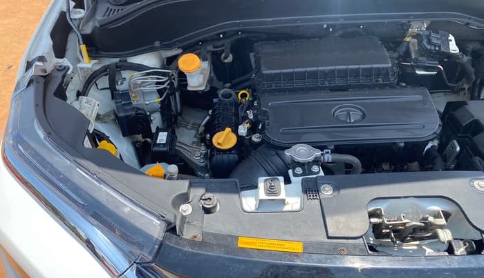 2021 Tata PUNCH ACCOMPLISHED AMT, Petrol, Automatic, 30,122 km, Engine View - Right