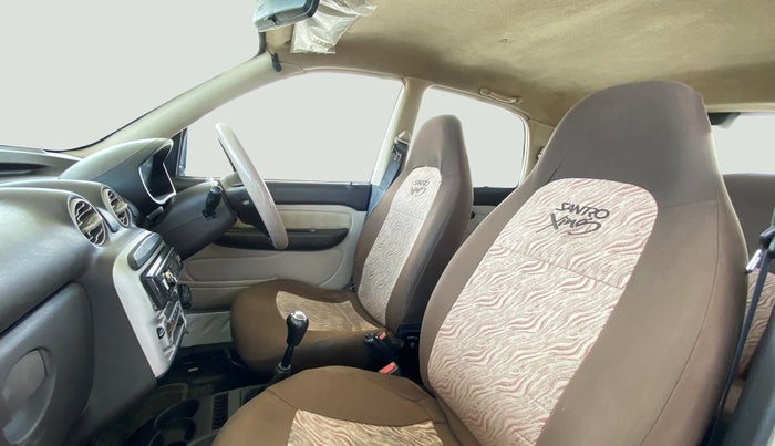 2014 Hyundai Santro Xing GL PLUS, Petrol, Manual, 80,779 km, Right Side Front Door Cabin