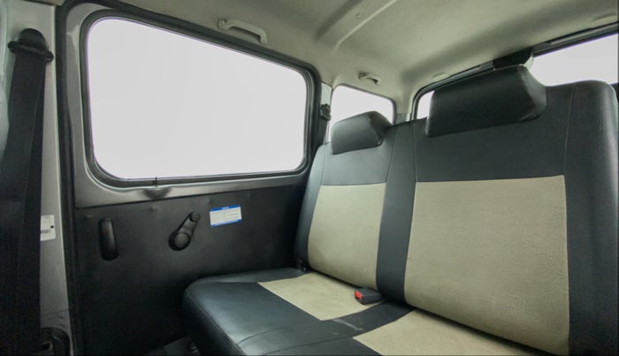 2019 Maruti Eeco 7 STR, CNG, Manual, 31,626 km, Right Side Rear Door Cabin