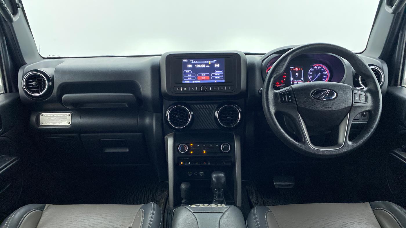 2020 Mahindra Thar LX  P 4WD AT CONVERTIBLE, Petrol, Automatic, 10,254 km, Dashboard