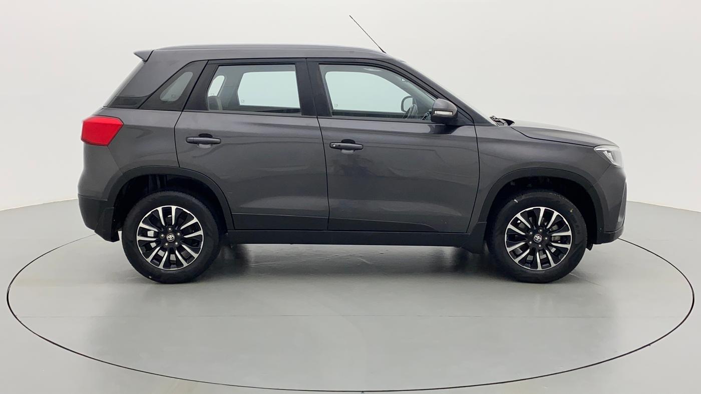 2021 Toyota URBAN CRUISER PREMIUM MT, Petrol, Manual, 18,370 km, Right Side View