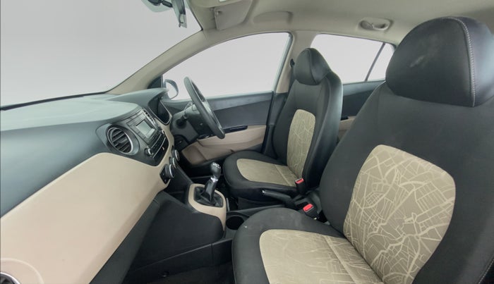 2016 Hyundai Grand i10 SPORTZ 1.2 KAPPA VTVT, Petrol, Manual, 19,930 km, Right Side Front Door Cabin