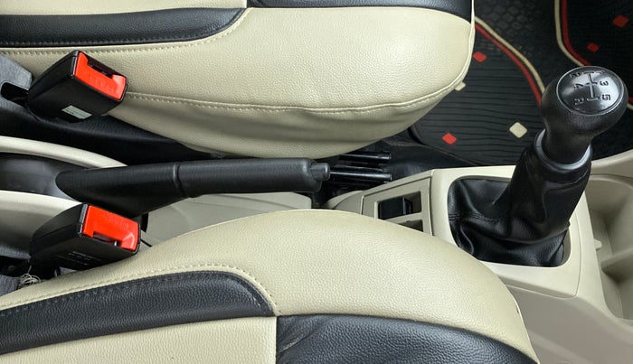2021 Maruti Alto LXI, Petrol, Manual, 16,557 km, Gear Lever
