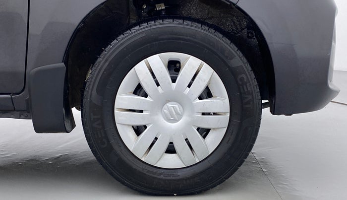 2021 Maruti Alto LXI, Petrol, Manual, 16,557 km, Right Front Wheel