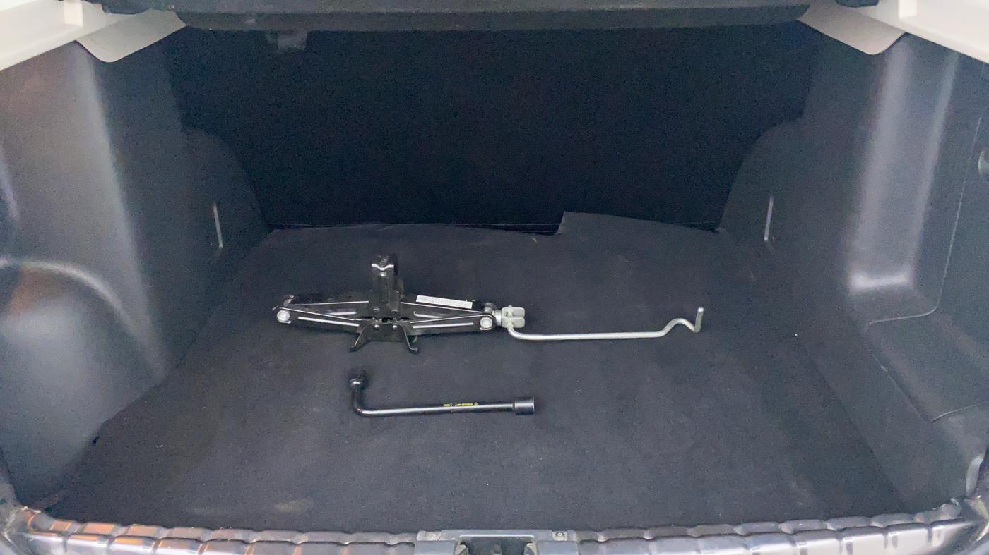 2020 Renault Duster RXZ, Petrol, Manual, 28,759 km, Boot Inside