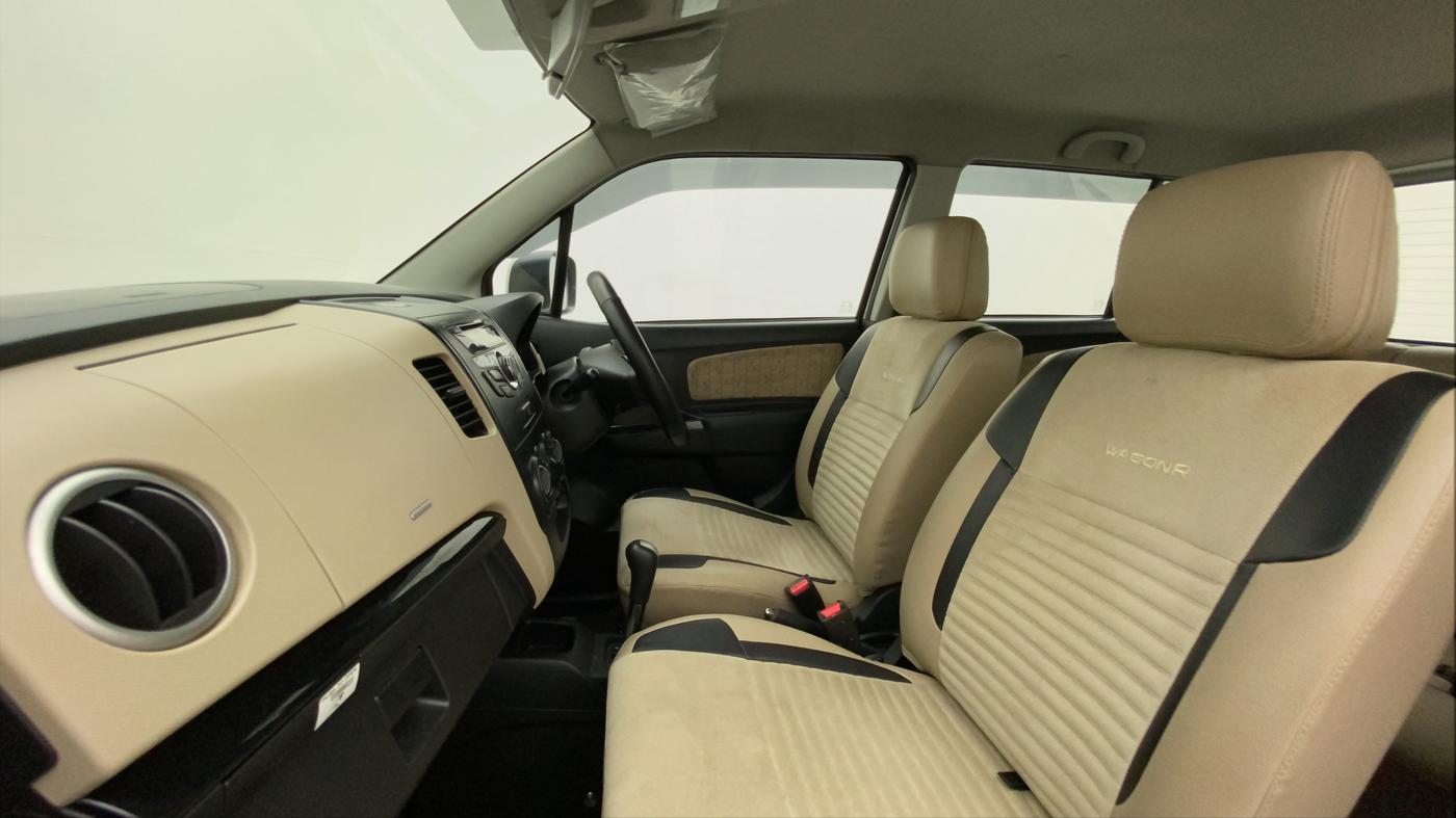 2017 Maruti Wagon R 1.0 VXI AMT, Petrol, Automatic, 24,637 km, Right Side Front Door Cabin