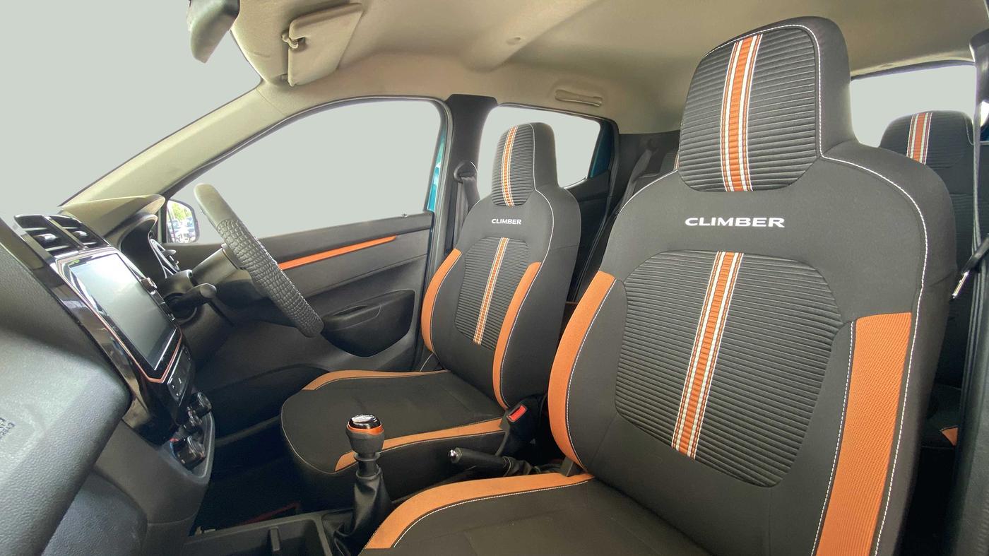 2020 Renault Kwid 1.0 CLIMBER OPT, Petrol, Manual, 6,122 km, Right Side Front Door Cabin