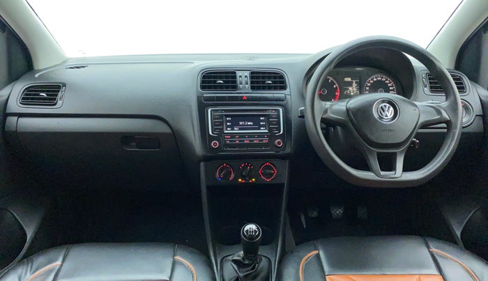 2018 Volkswagen Ameo COMFORTLINE 1.0, Petrol, Manual, 79,750 km, Dashboard