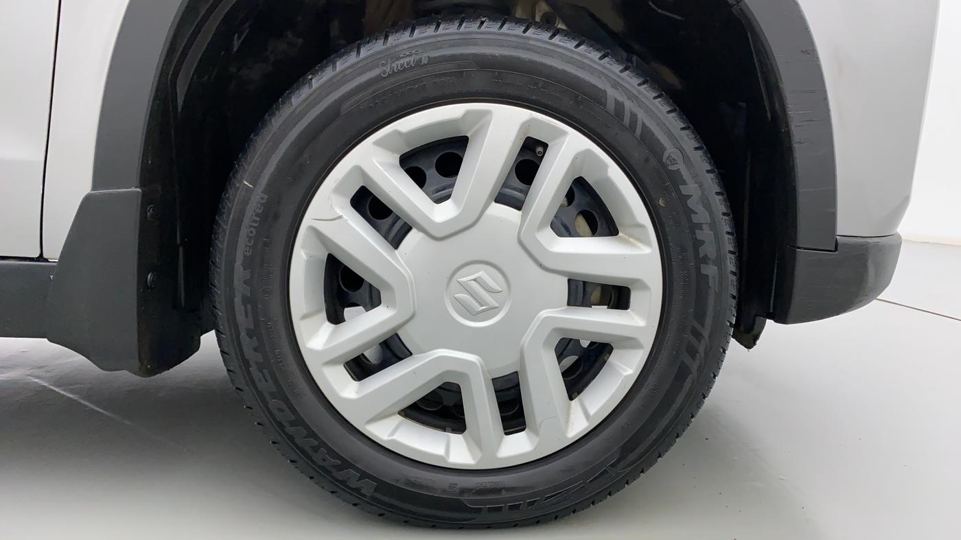 2020 Maruti Vitara Brezza VXI, Petrol, Manual, 35,100 km, Right Front Wheel
